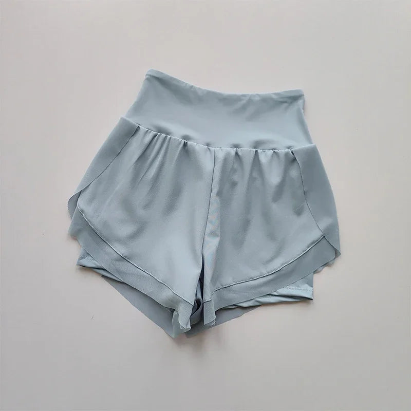 Breathable Womens Mesh 2 In 1 Quick Dry Yoga Shorts