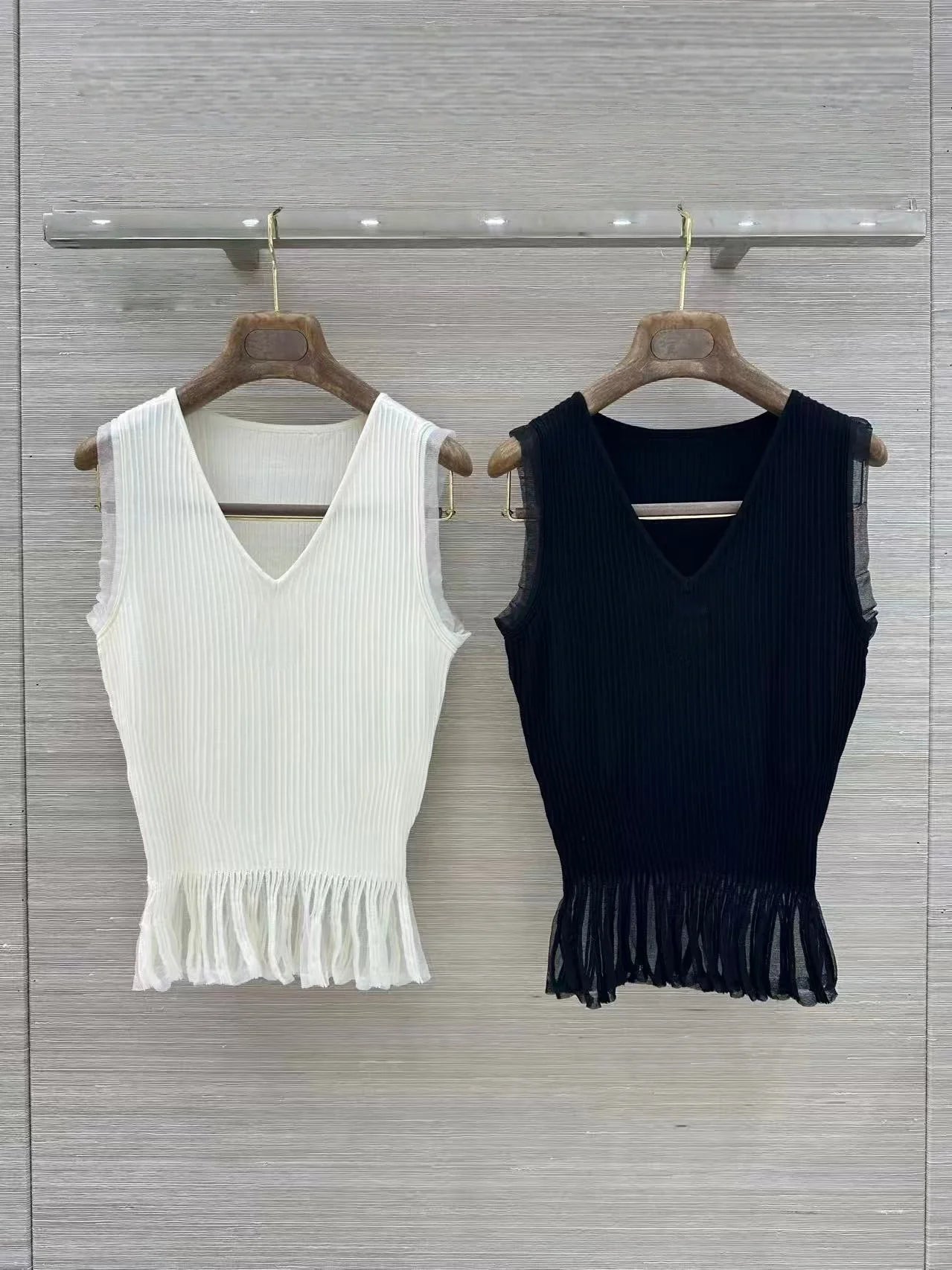 Womens Knitted Sleeveless V Neck Top Casual Summer Fashion
