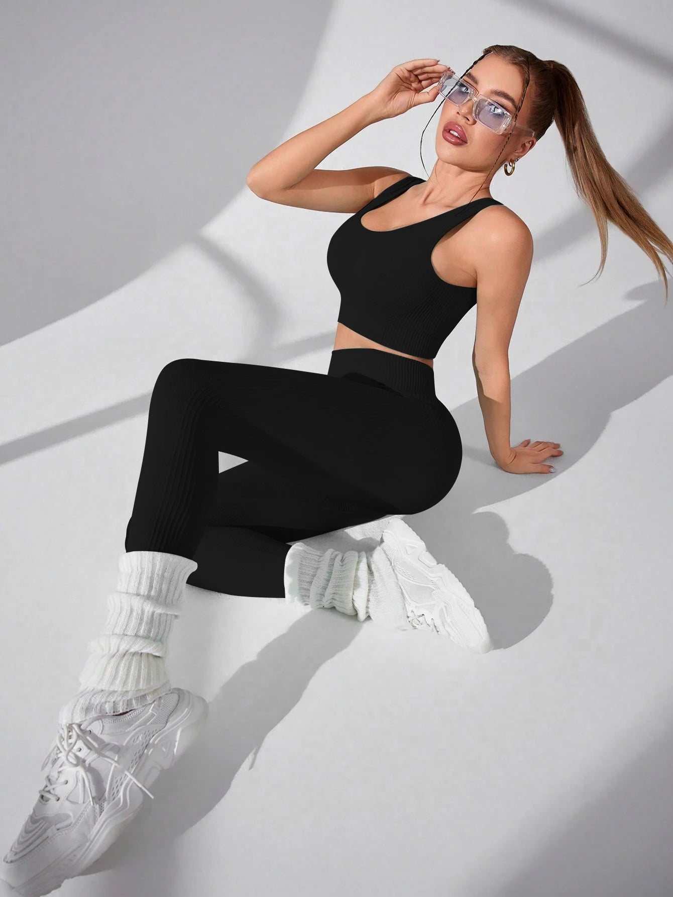 Women's Seamless Yoga 2 Piece Workout Set Cross Strap Bra