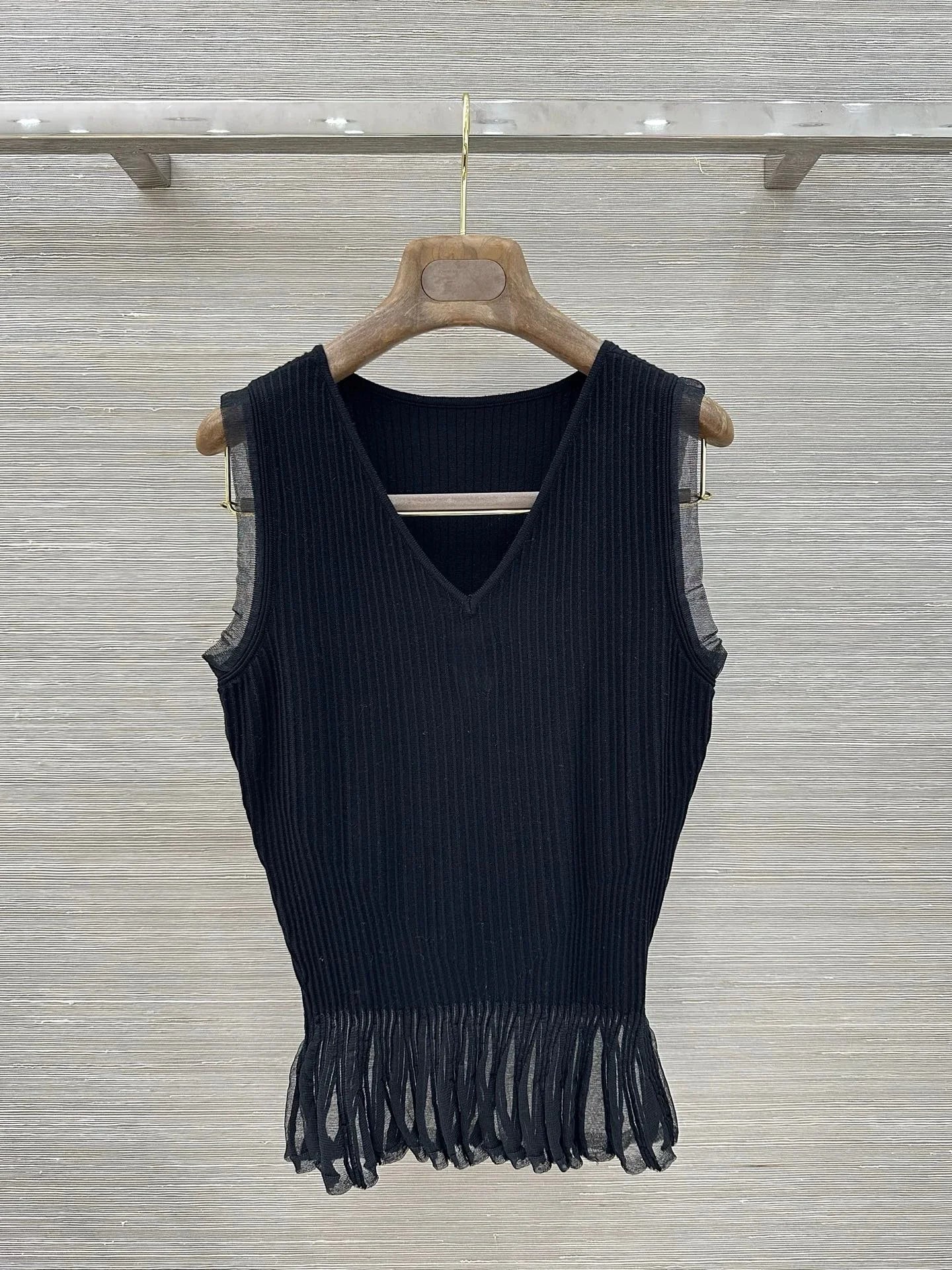 Womens Knitted Sleeveless V Neck Top Casual Summer Fashion
